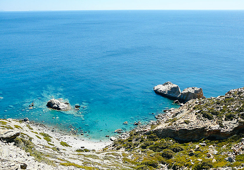 Do not miss Amoudi beach when you have snorkeled at Mouros beach on the island of Amorgos in Greece.