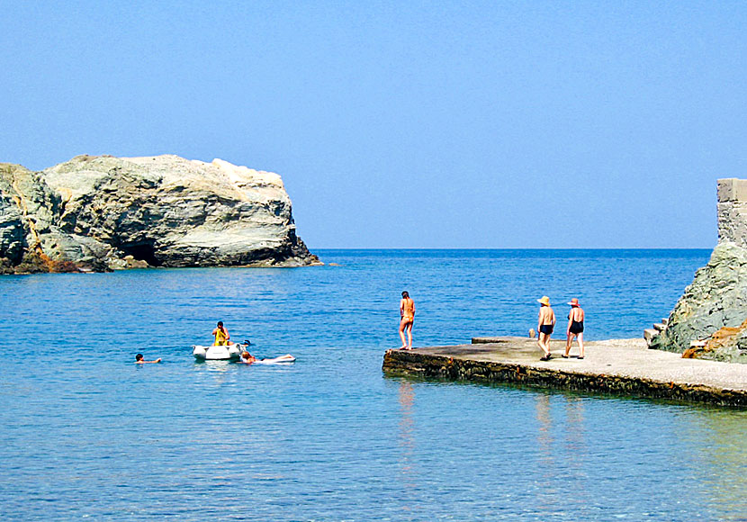 If you like snorkeling, you will love Agios Georgios beach in Folegandros.