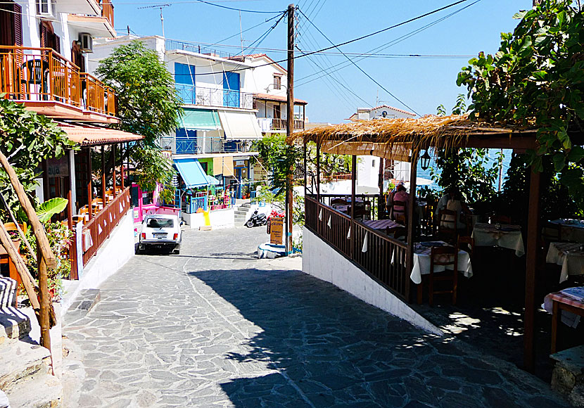 Taverna Paschali is the best restaurant in Armenistis on Ikaria.