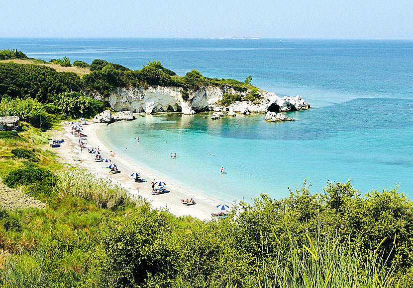 The fine sandy beach Kalamia is located before the village of Lassi on Kefalonia.