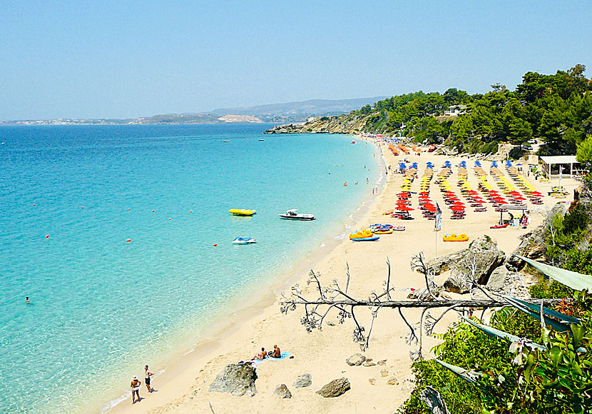 Makris Gialos beach in Lassi on Kefalonia.