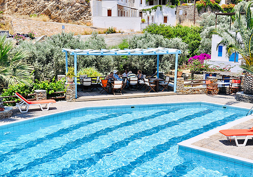Good hotel and pensions with pool Platys Gialos on Sifnos.