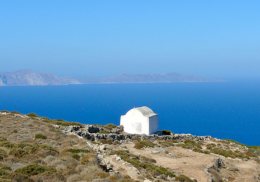 Churches and chapels on Sikinos.