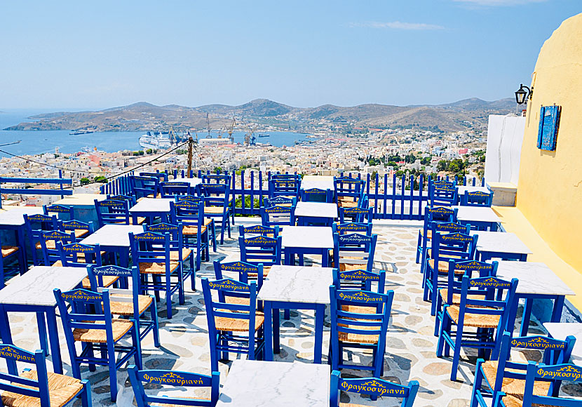 Tavernas and restaurants in Ano Syros in the Cyclades.