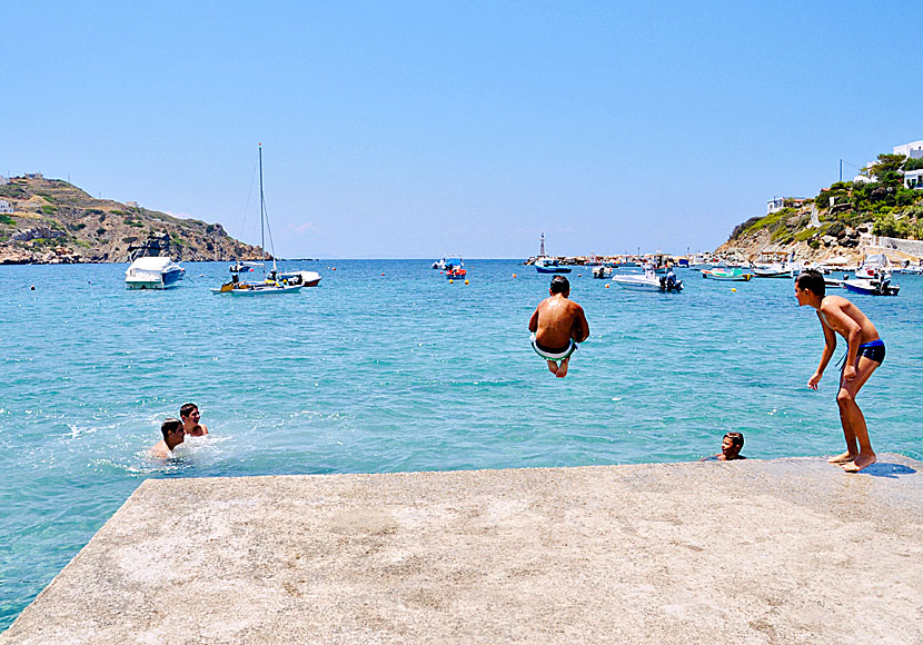 Diving, snorkeling and swimming at Kini beach on Syros.