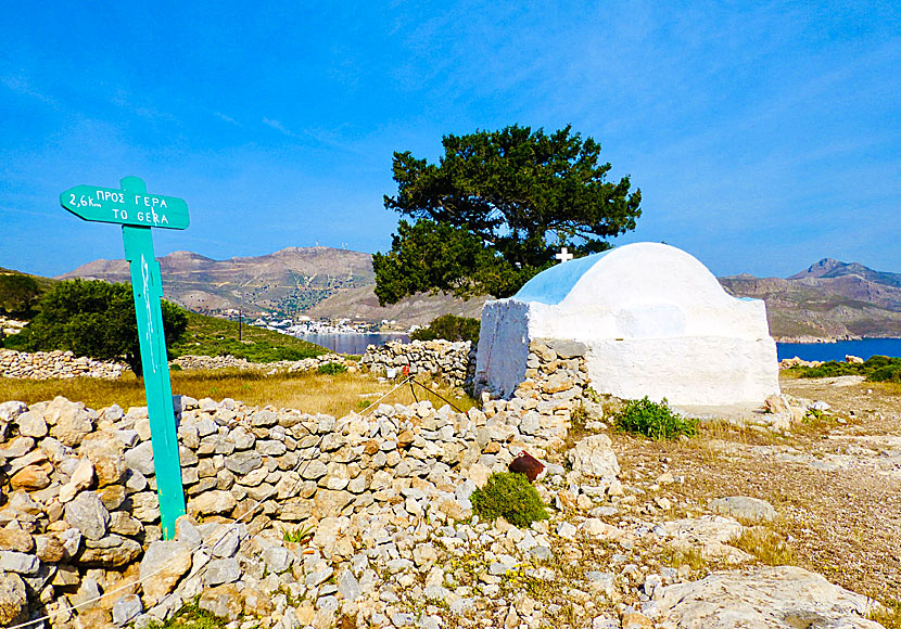 From the small chapel of Agios Ioannis, it is 2.6 milometers to Gera.