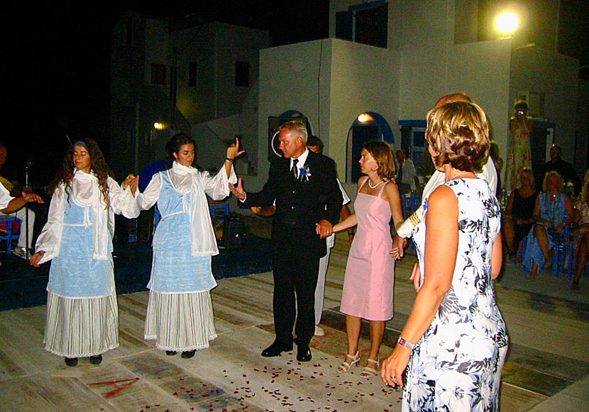 Weddings in the church of Panagia Evangelistria on Tinos and on Santorini in the Cyclades.
