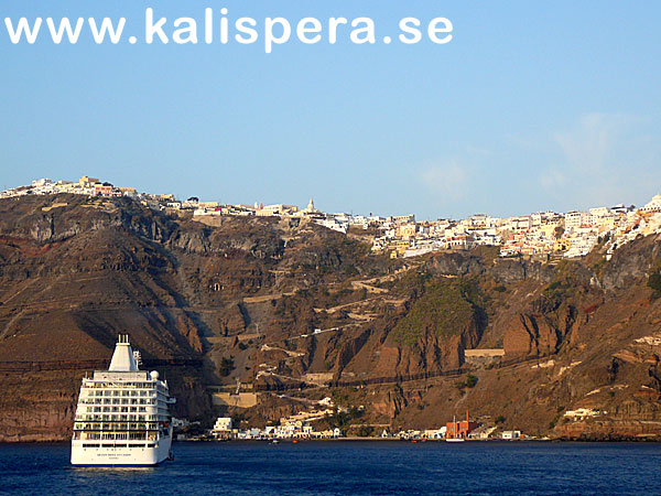 Fira, Santorini.