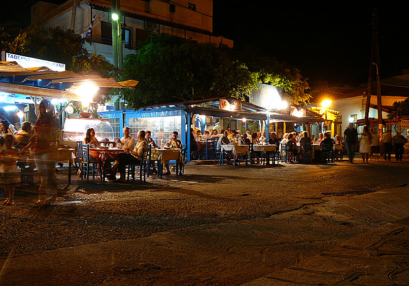 Fourni village at night.