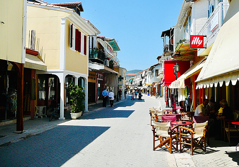 Don't miss the cozy town of Lefkada when you travel to the Ionian Islands in Greece