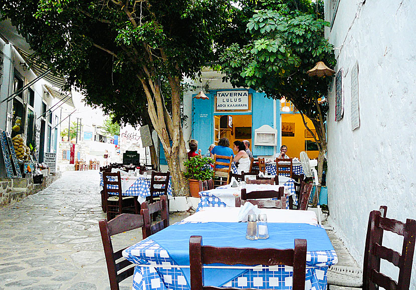 Taverna Lulus in one of the alleys of Hydra town was founded in 1935.