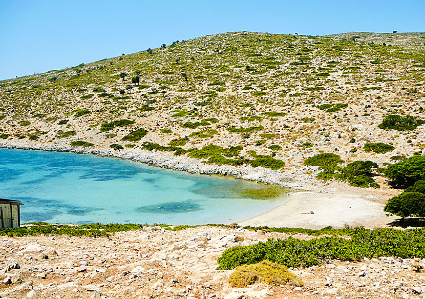 Poros beach on Agathonissi.