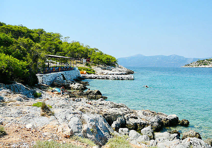 The best beaches on Agistri. Aponisos beach.