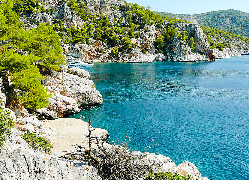 The best beaches on Agistri. Mariza beach.