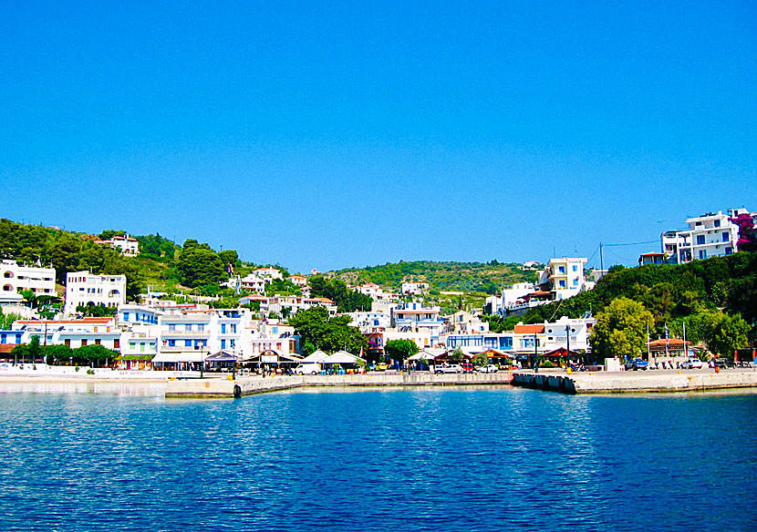 The port of Patitiri on Alonissos.