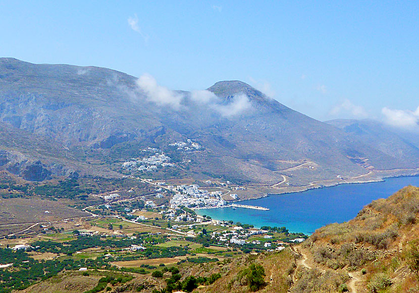 Aegiali, Kato Potamos and Ano Potamos seen from Tholaria.