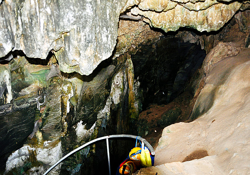 The entrance to Foros Cave just south of the village of Aladinou.
