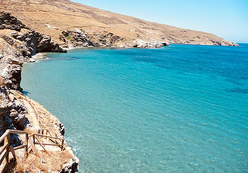 The path that goes the parking lot above Tis Grias to Pidima beach to the beach goes high above the sea.