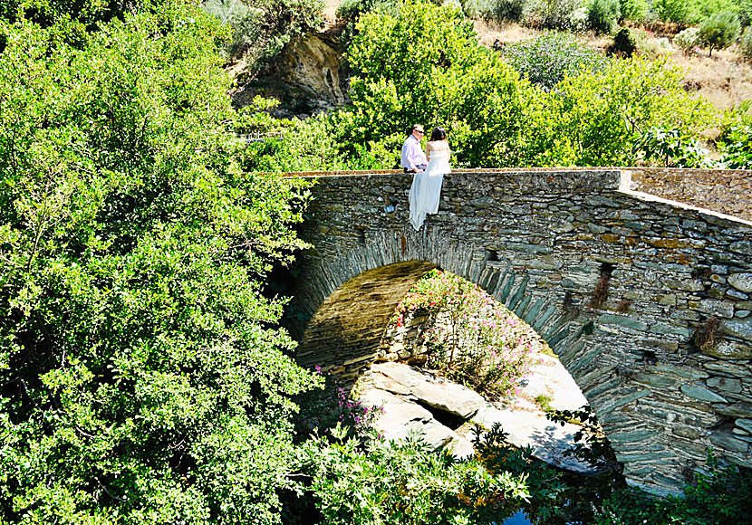 Wedding at Lion Bridge in Stenies.