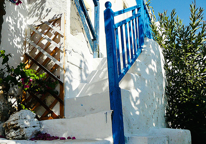 If you like photographing motifs from the Cyclades, you will love Chora and Kastro on Antiparos.