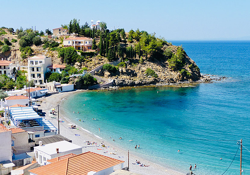 Nagos on eastern Chios is one of the island's coziest villages. There is a child-friendly beach here.