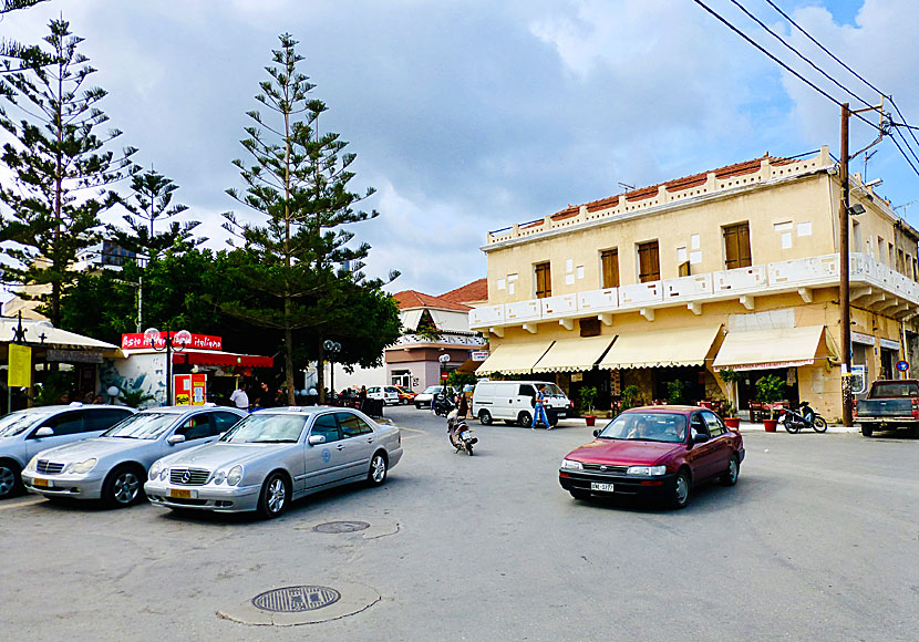 From Kissamos in Crete there is a bus to Chania and Elafonissi.