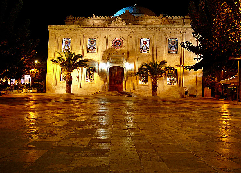 Agios Titos is one of the most interesting sights in Heraklion.