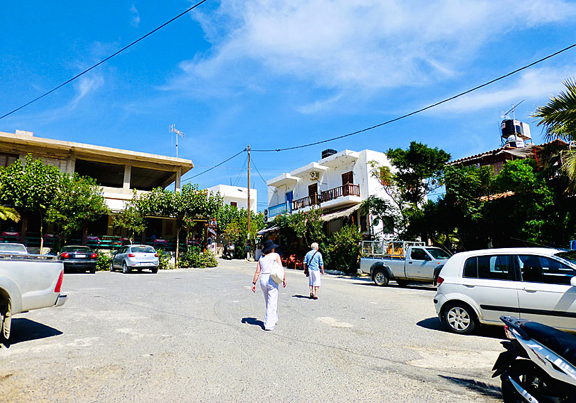 On the square in Lentas there is a car park, ATM, hotels and restaurants.