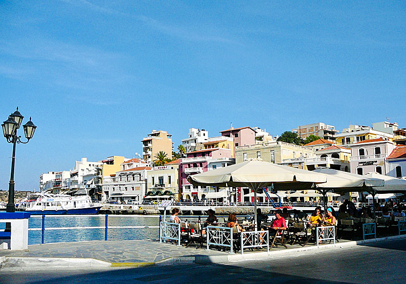 There are plenty of tavernas and restaurants in Agios Nikolaos in Crete.