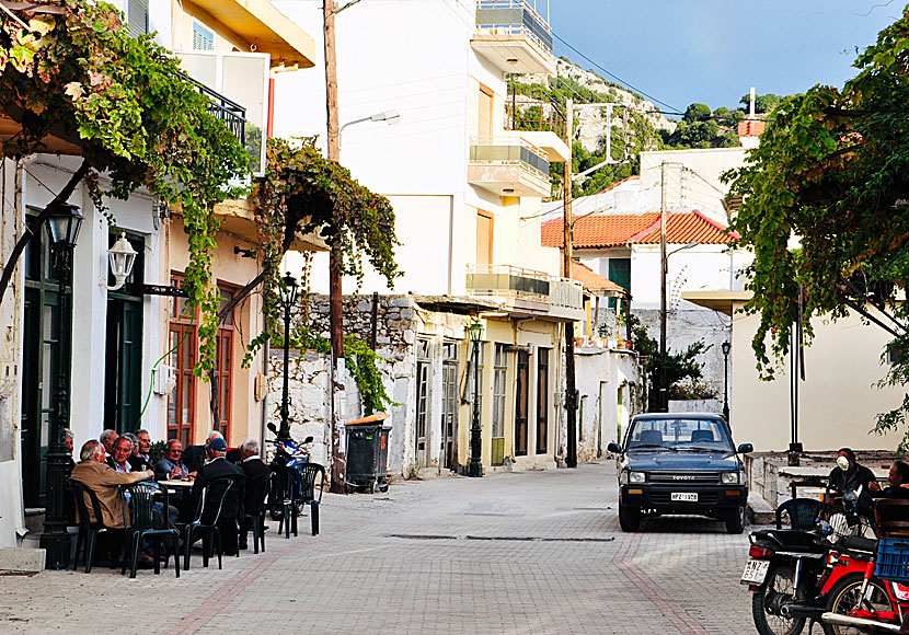 Greek everyday life dominates in Tzermiado.