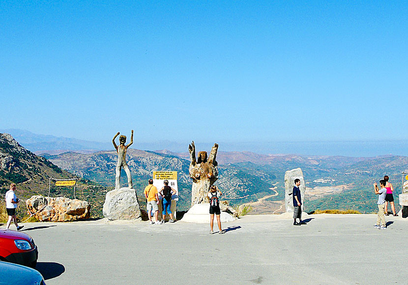 The lookout point outside the Homo Sapiens Museum  in Crete.