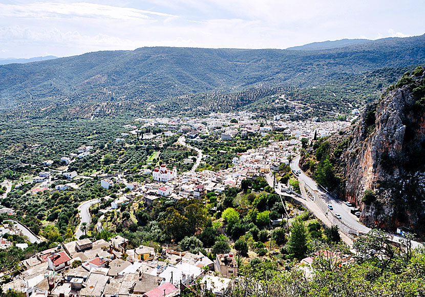 Kritsa seen from the road that goes to the Katharo Plateau.