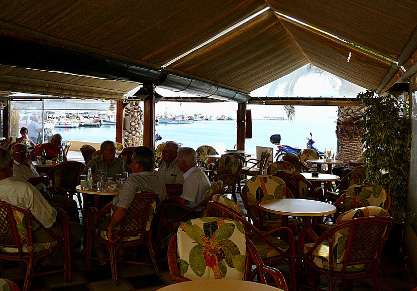 There are many good restaurants, taverns, cafes in Sitia.