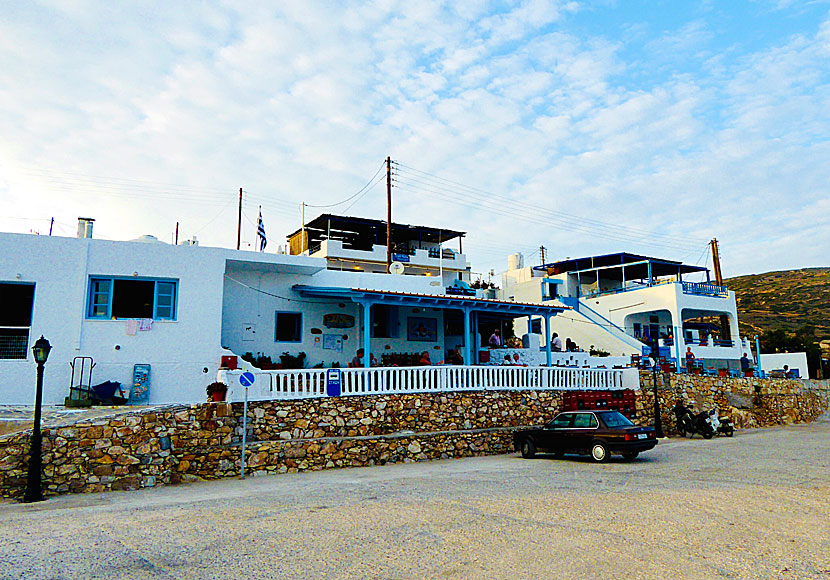 Ouzeria To Kymi and Taverna Captain George in Stavros on Donoussa.