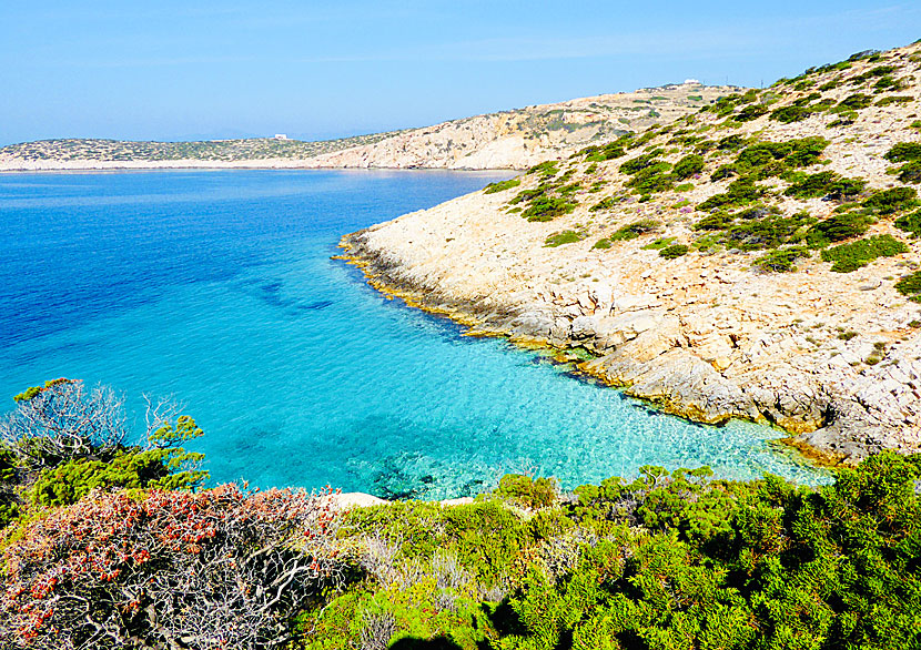 Kalimera beach is the smallest beach on Donoussa.