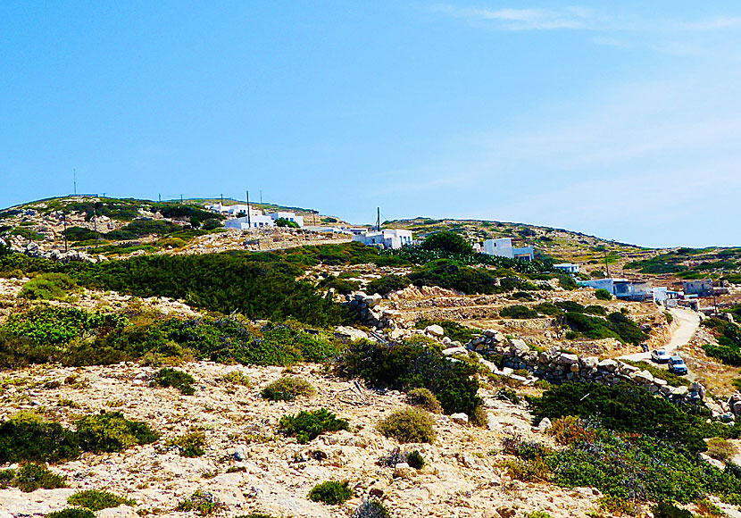 The small village of Mersini where Taverna Tzi Tzi is located.