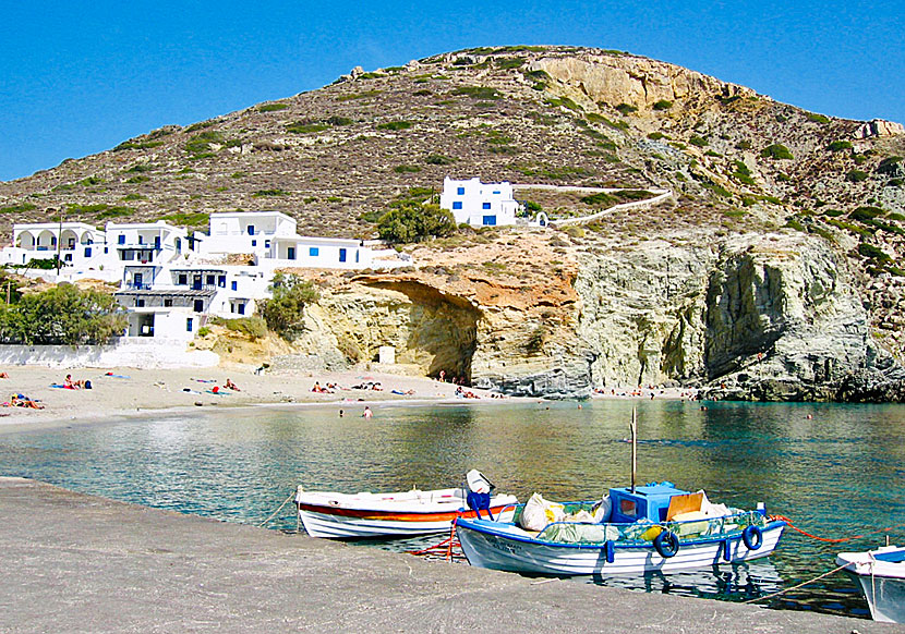 Beach boats go to Angali beach from the port in Karavostasi.