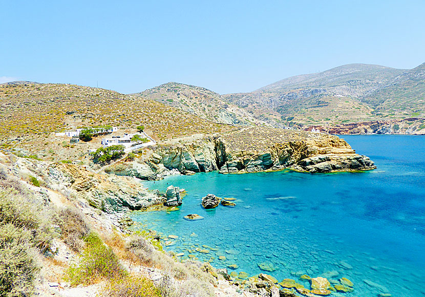 Galifos Rooms above Galifos beach on Folegandros.