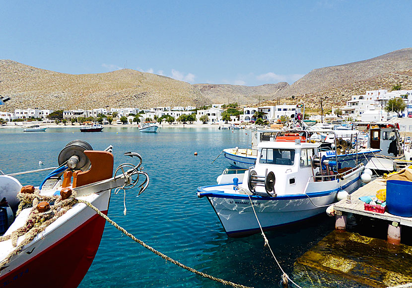 The fishing port and beach of Karavostasi on Folegandros.