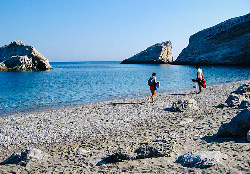 Folegandros. Katergo beach. 