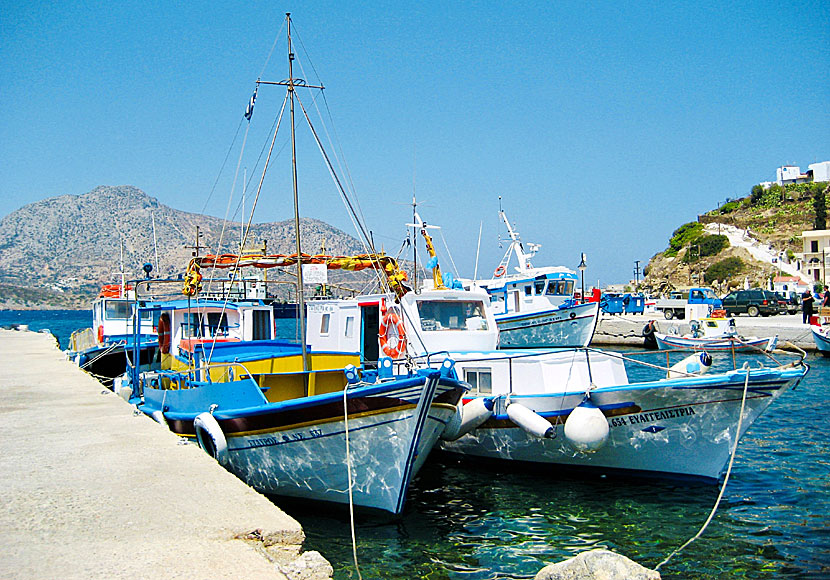 Beach boats. Fourni.