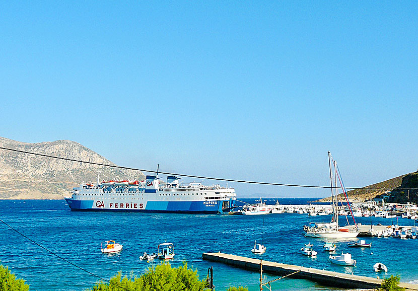 The big port in Fourni.