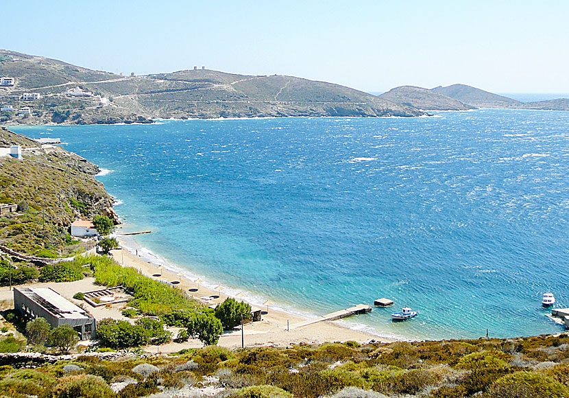 The best beaches on Fourni. Psili Ammos beach.