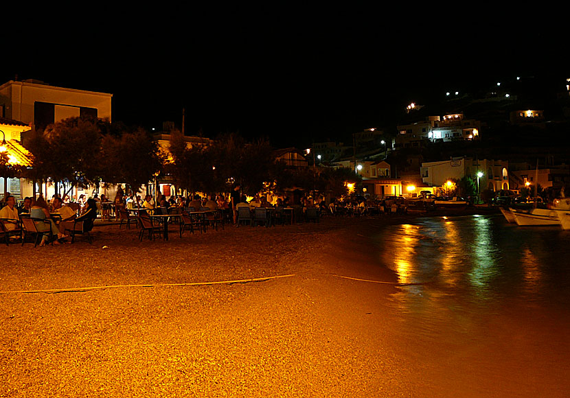 Tavernas at the beach in Fourni.