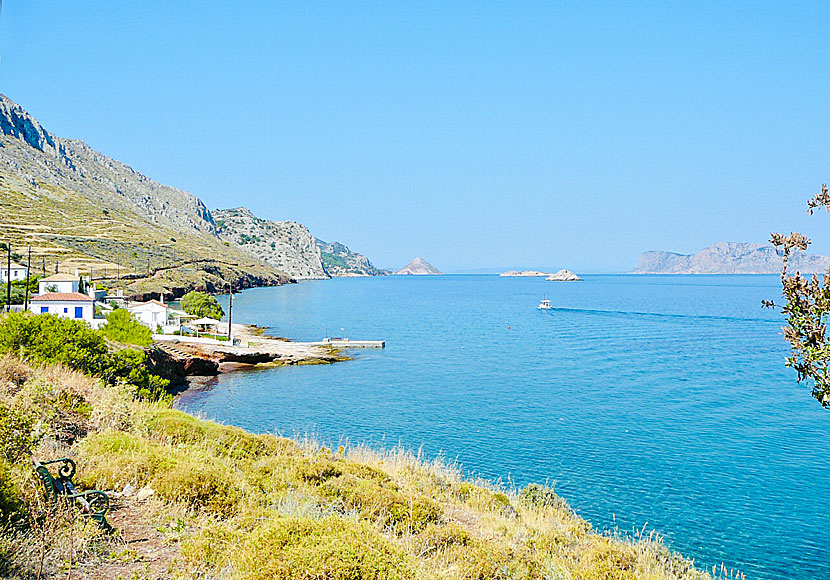 Hike between the beaches of Hydra.