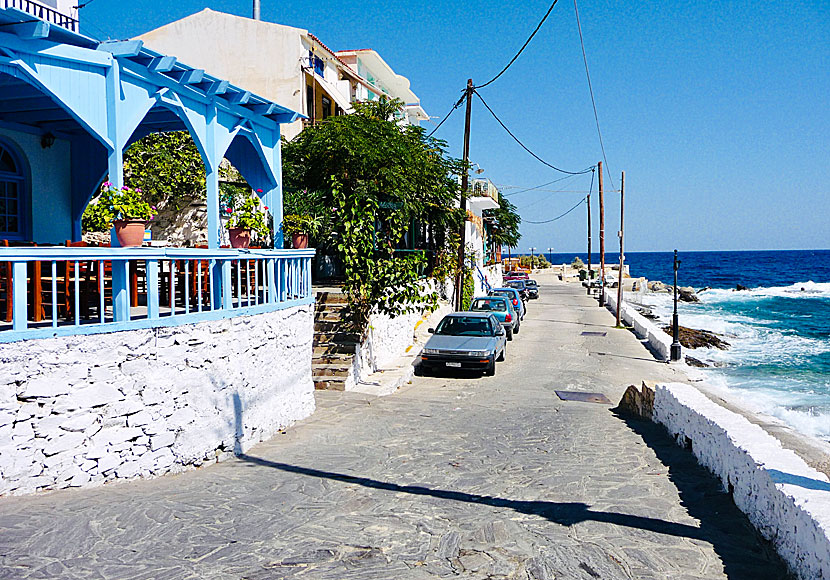 Tavernas and restaurants on Harbor Street in Armenistis.