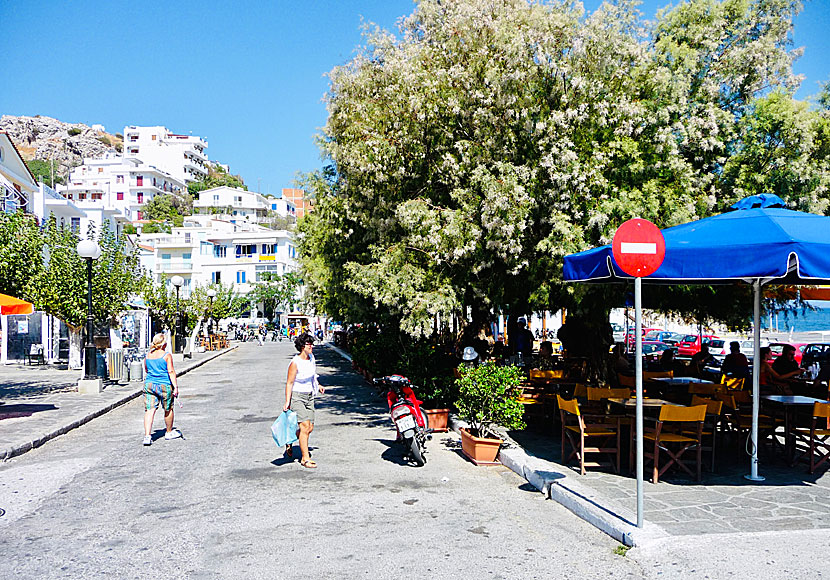 Restaurants and tavernas along the port promenade in Agios Kirikos on Ikaria.