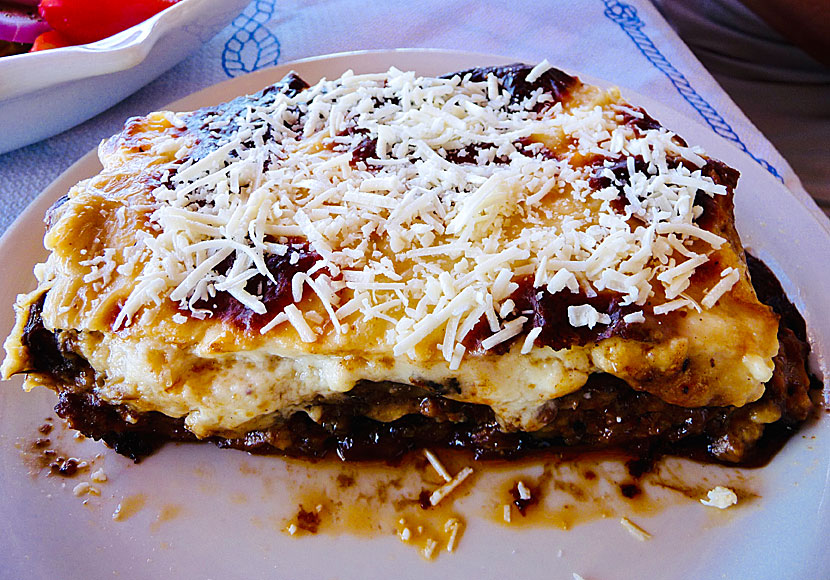 In Nas on Ikaria I have eaten the best moussaka in all of Greece.