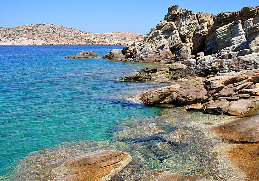 Rocks close to Valma beach in Ios.