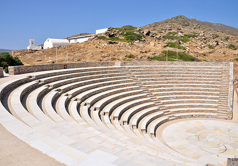 Amphitheater Odysseas Elytis and Gallery Yannis Gaitis in Chora on Ios.